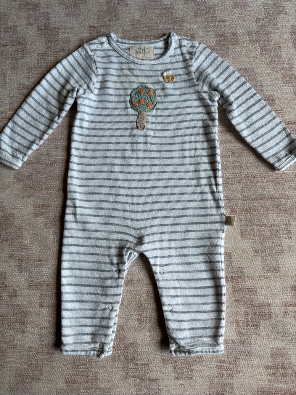Albetta Baby White and Gray Striped One-Piece Romper with Crocheted Tree and Bee